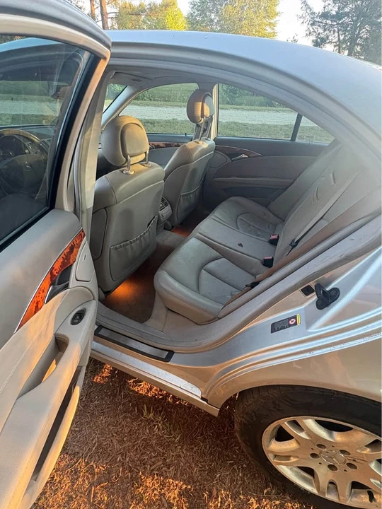2004 Mercedes-Benz W211 E-Class - Image 9 of 10