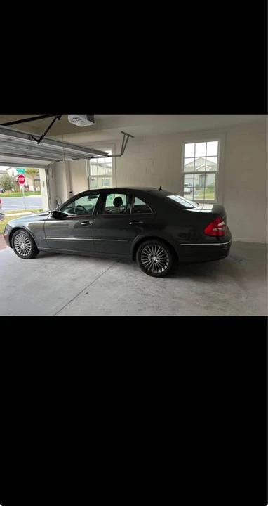 2004 Mercedes-Benz W211 E-Class - Image 3 of 3