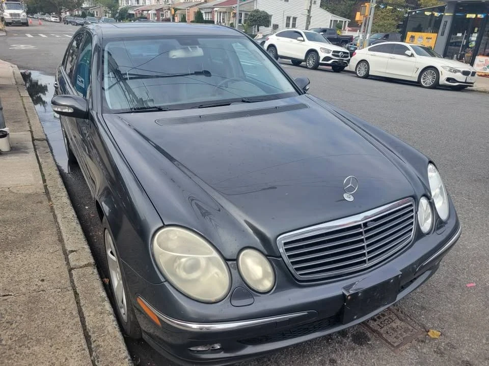2004 Mercedes-Benz W211 E-Class - Image 12 of 15