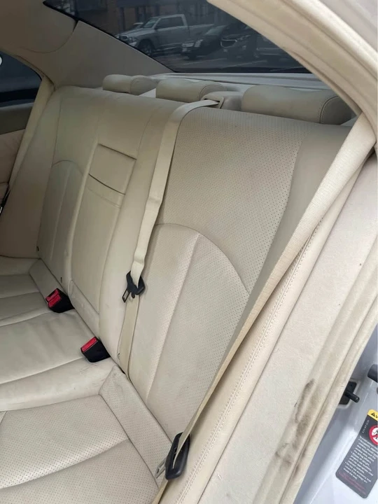 2004 Mercedes-Benz W211 E-Class - Image 2 of 6