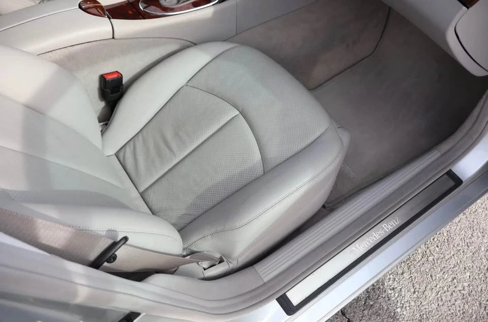 2004 Mercedes-Benz W211 E-Class - Image 12 of 19