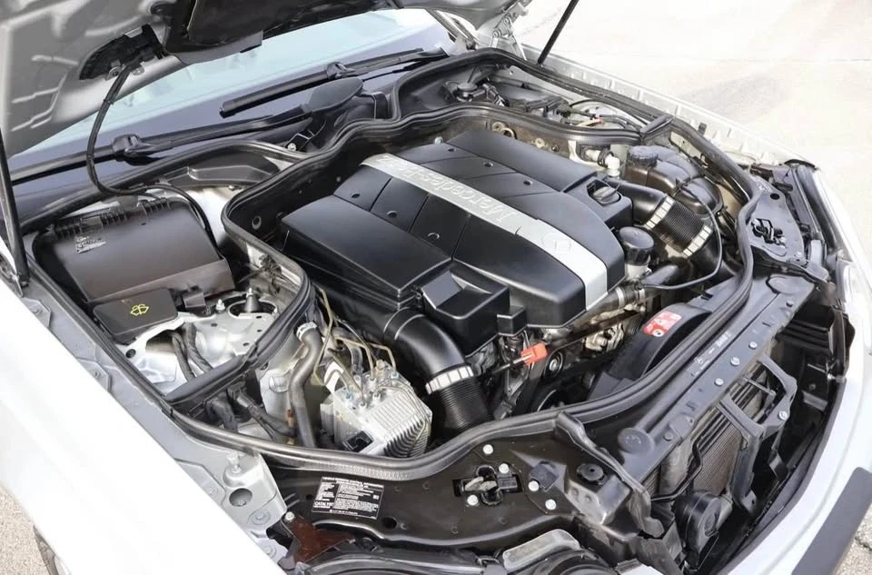 2004 Mercedes-Benz W211 E-Class - Image 17 of 19