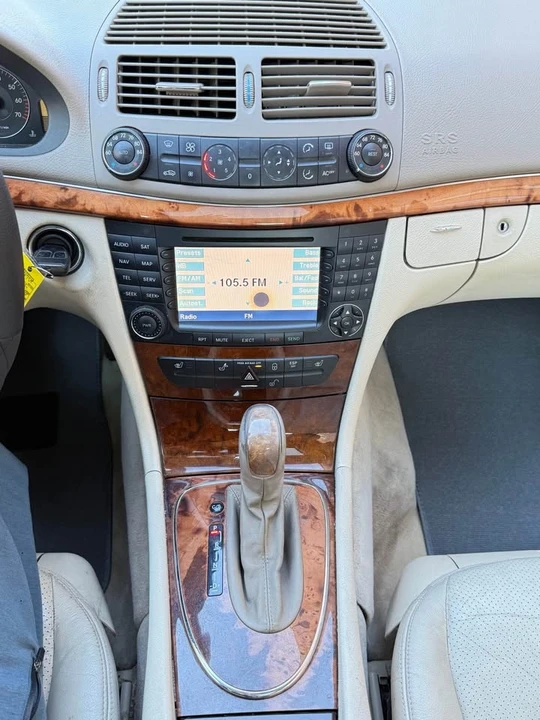 2004 Mercedes-Benz W211 E-Class - Image 11 of 20