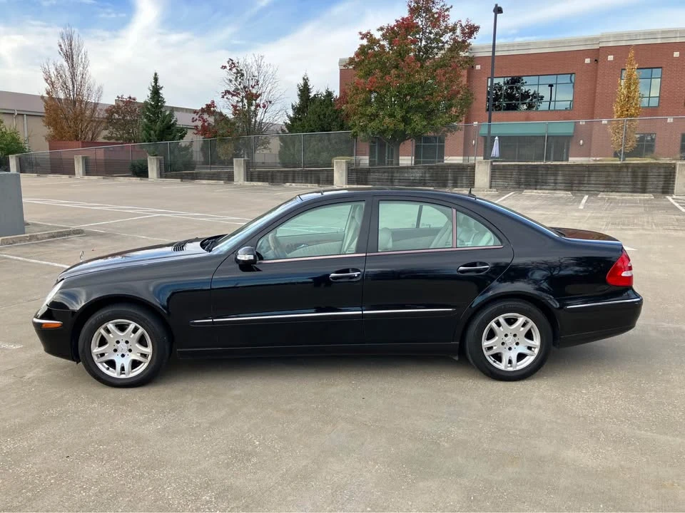 2004 Mercedes-Benz W211 E-Class - Image 2 of 16