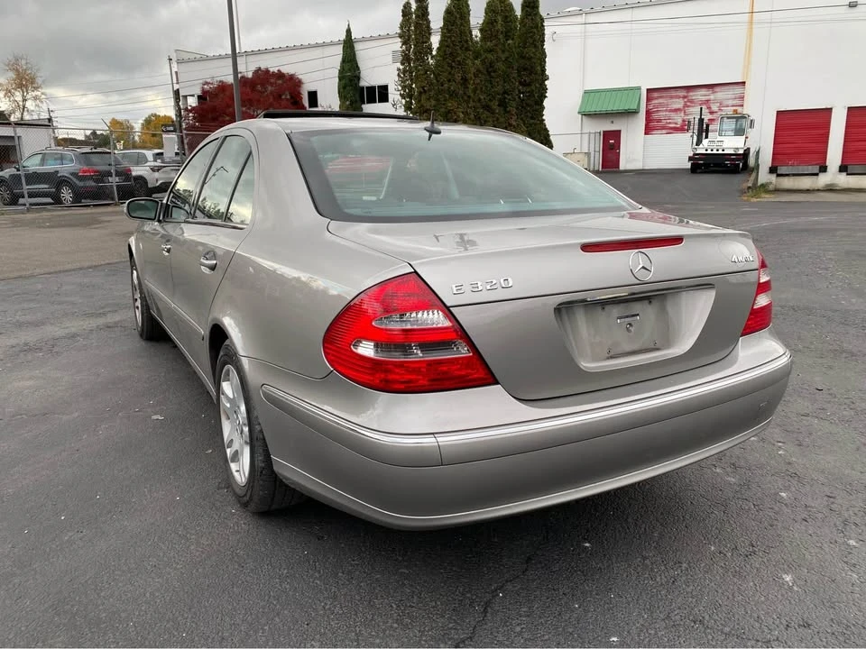 2004 Mercedes-Benz W211 E-Class - Image 6 of 11