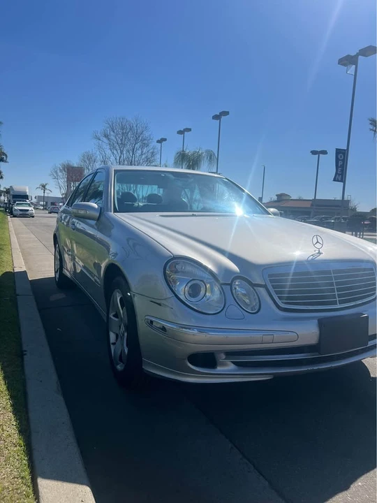 2004 Mercedes-Benz W211 E-Class - Image 2 of 9