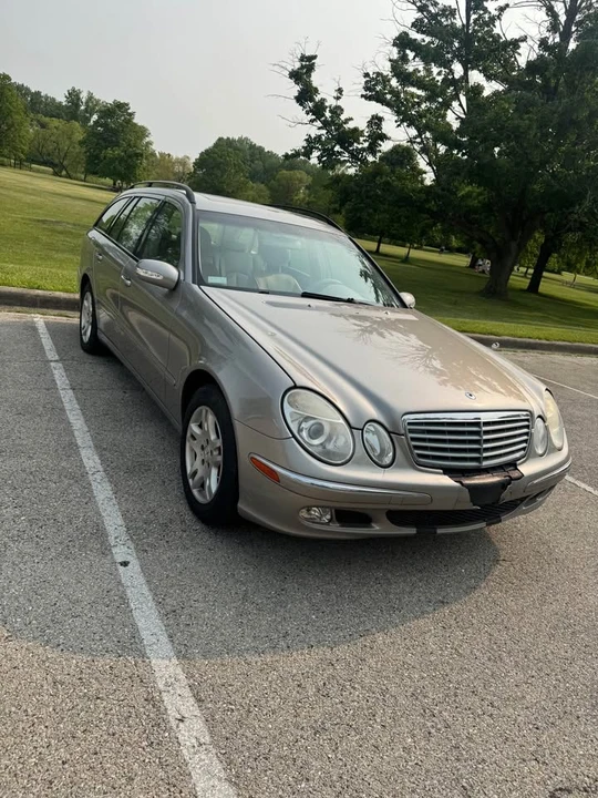 2004 Mercedes-Benz W211 E-Class - Image 3 of 8