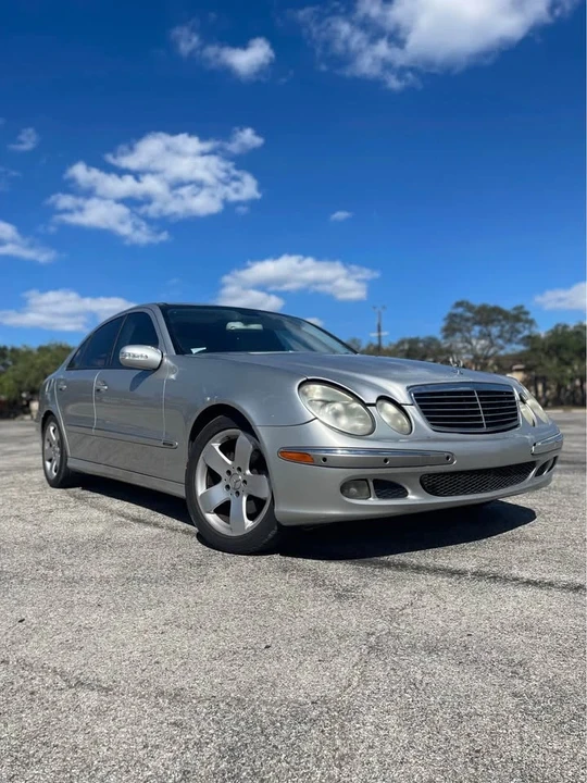 2004 Mercedes-Benz W211 E-Class - Image 2 of 12