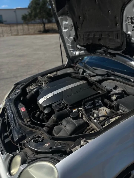 2004 Mercedes-Benz W211 E-Class - Image 8 of 12