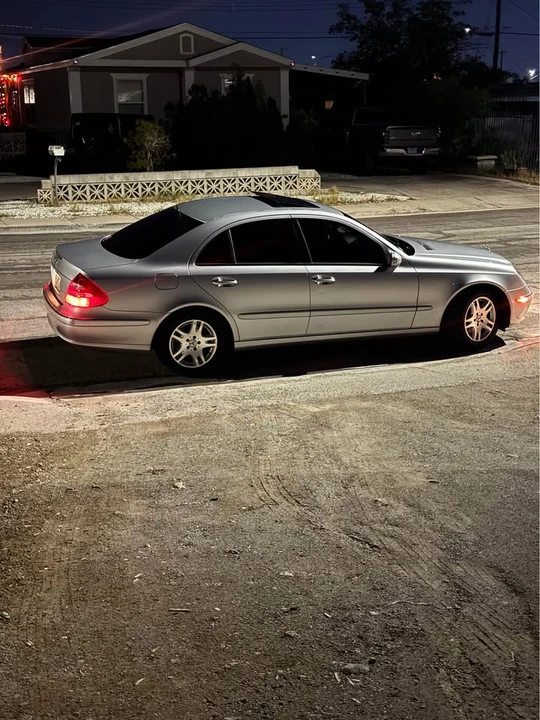 2004 Mercedes-Benz W211 E-Class - Image 2 of 3