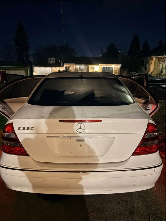 2004 Mercedes-Benz W211 E-Class - Image 10 of 17