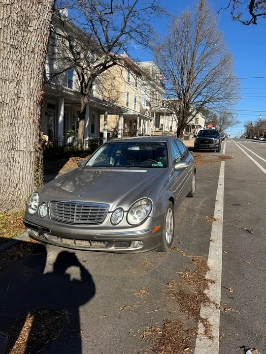 2004 Mercedes-Benz W211 E-Class - Image 2 of 9