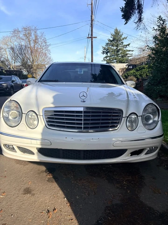 2004 Mercedes-Benz W211 E-Class - Image 4 of 17