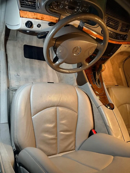2004 Mercedes-Benz W211 E-Class - Image 13 of 17