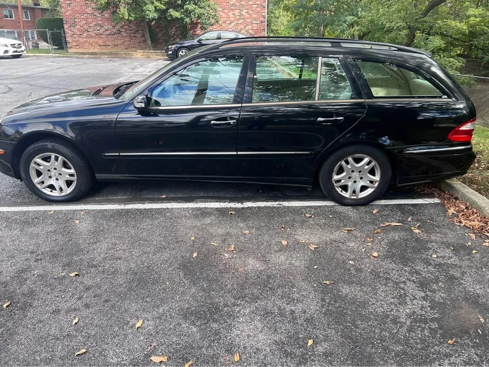 2004 Mercedes-Benz W211 E-Class - Image 2 of 3