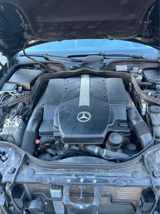 2004 Mercedes-Benz W211 E-Class - Image 11 of 14