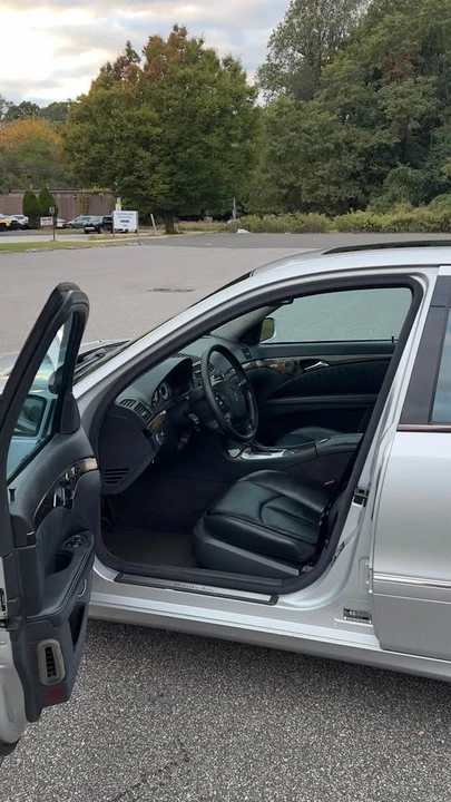 2004 Mercedes-Benz W211 E-Class - Image 10 of 16
