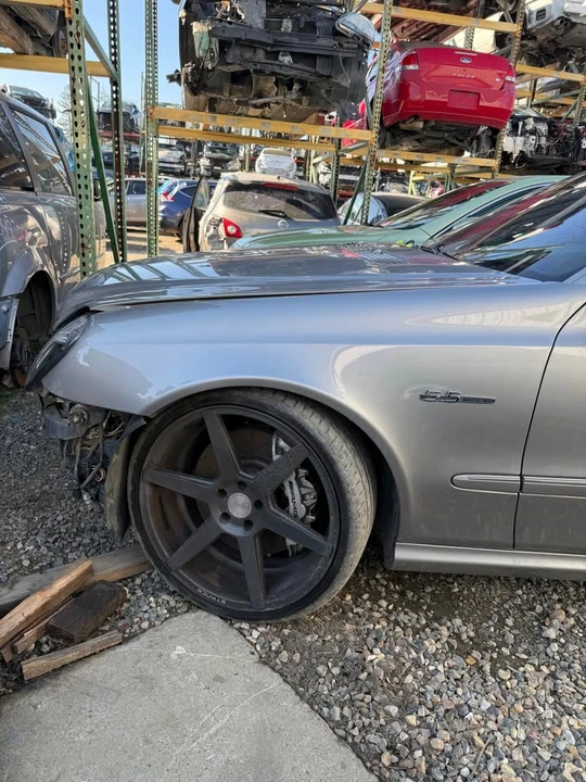 2004 Mercedes-Benz W211 E 55 & E 63 AMG - Image 7 of 10