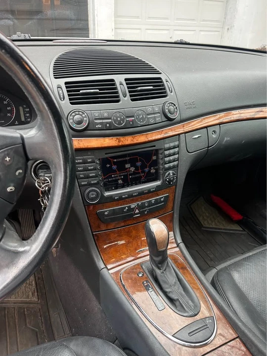 2004 Mercedes-Benz W211 E-Class - Image 9 of 15