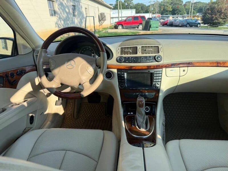 2004 Mercedes-Benz W211 E-Class - Image 14 of 20