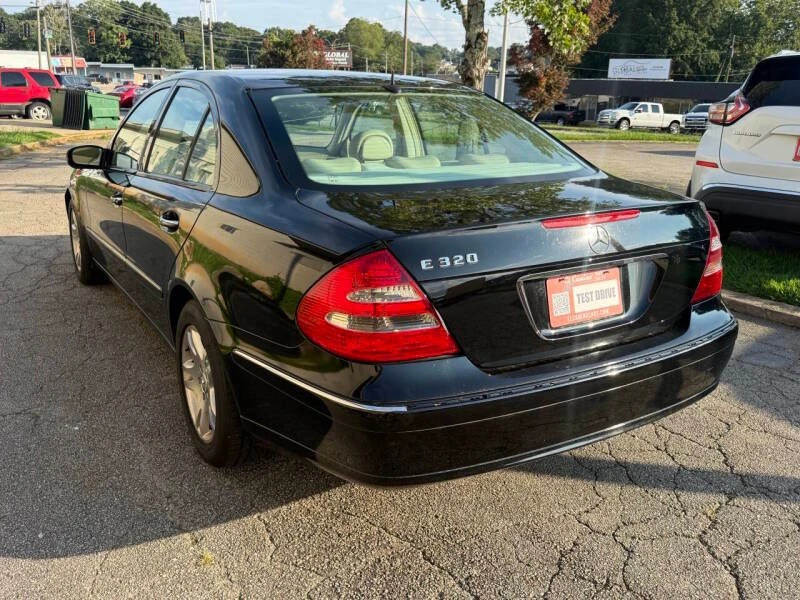 2004 Mercedes-Benz W211 E-Class - Image 7 of 20