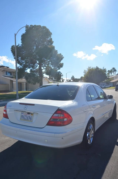 2004 Mercedes-Benz W211 E-Class - Image 4 of 20