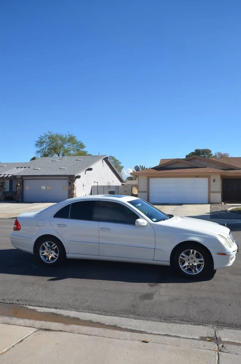 2004 Mercedes-Benz W211 E-Class - Image 3 of 20