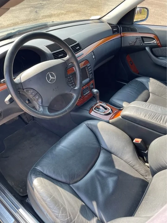 2004 Mercedes-Benz W220 S-Class - Image 11 of 20