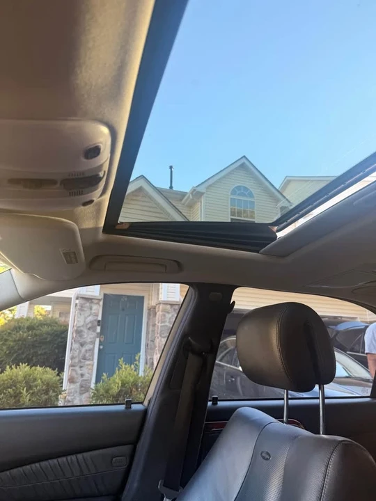 2004 Mercedes-Benz W220 S-Class - Image 3 of 8