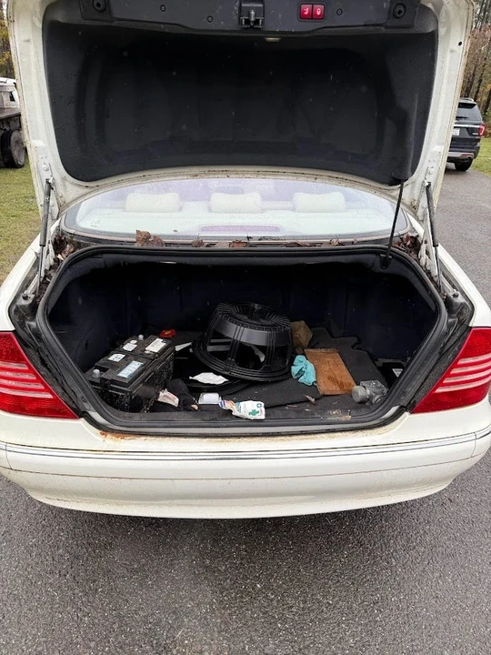 2004 Mercedes-Benz W220 S-Class - Image 3 of 10