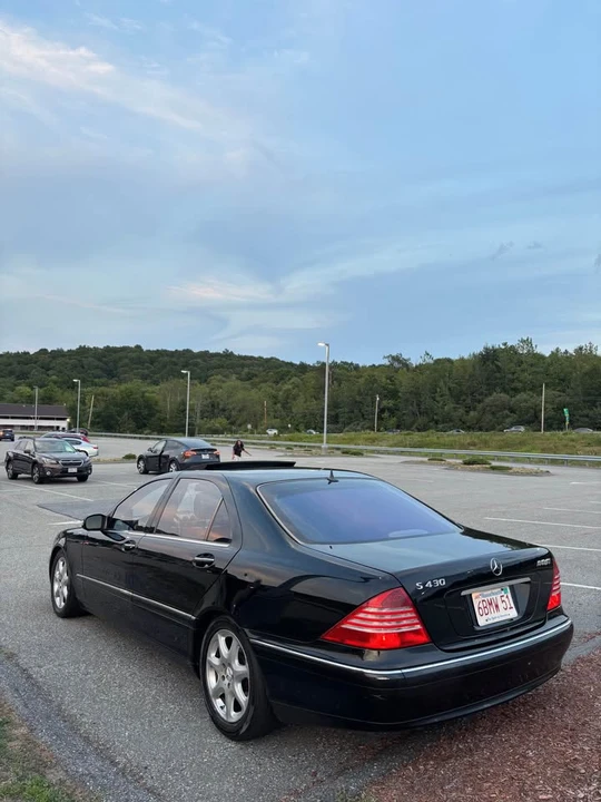 2004 Mercedes-Benz W220 S-Class - Image 2 of 17