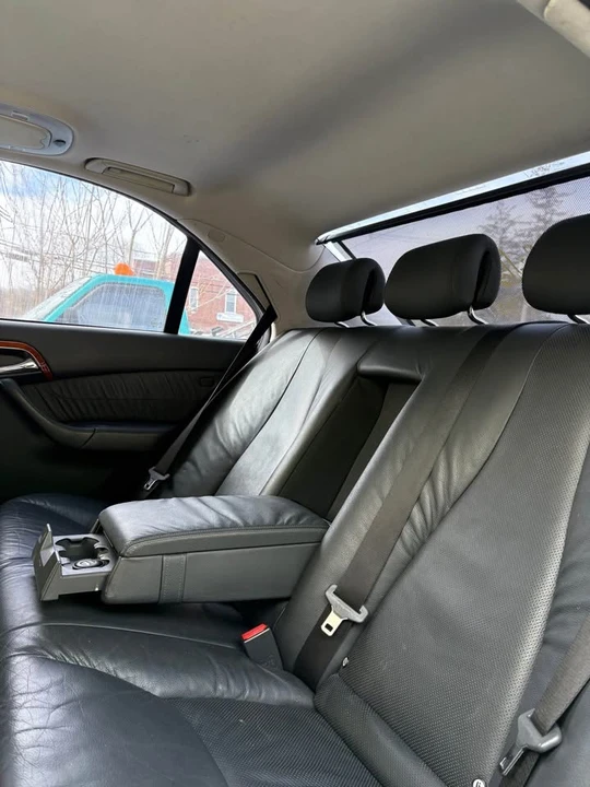 2004 Mercedes-Benz W220 S-Class - Image 8 of 17