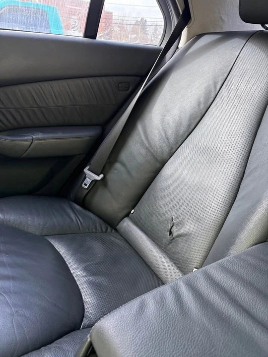 2004 Mercedes-Benz W220 S-Class - Image 9 of 17