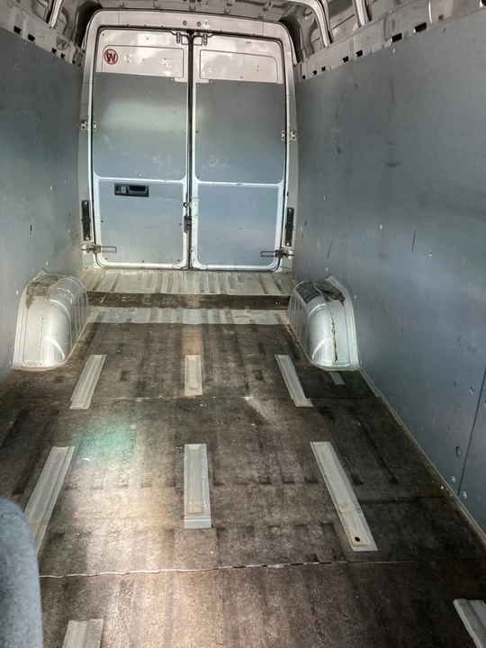 2004 Mercedes-Benz T1N Sprinter - Image 5 of 7