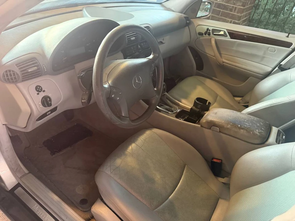 2004 Mercedes-Benz W203 C-Class - Image 5 of 9