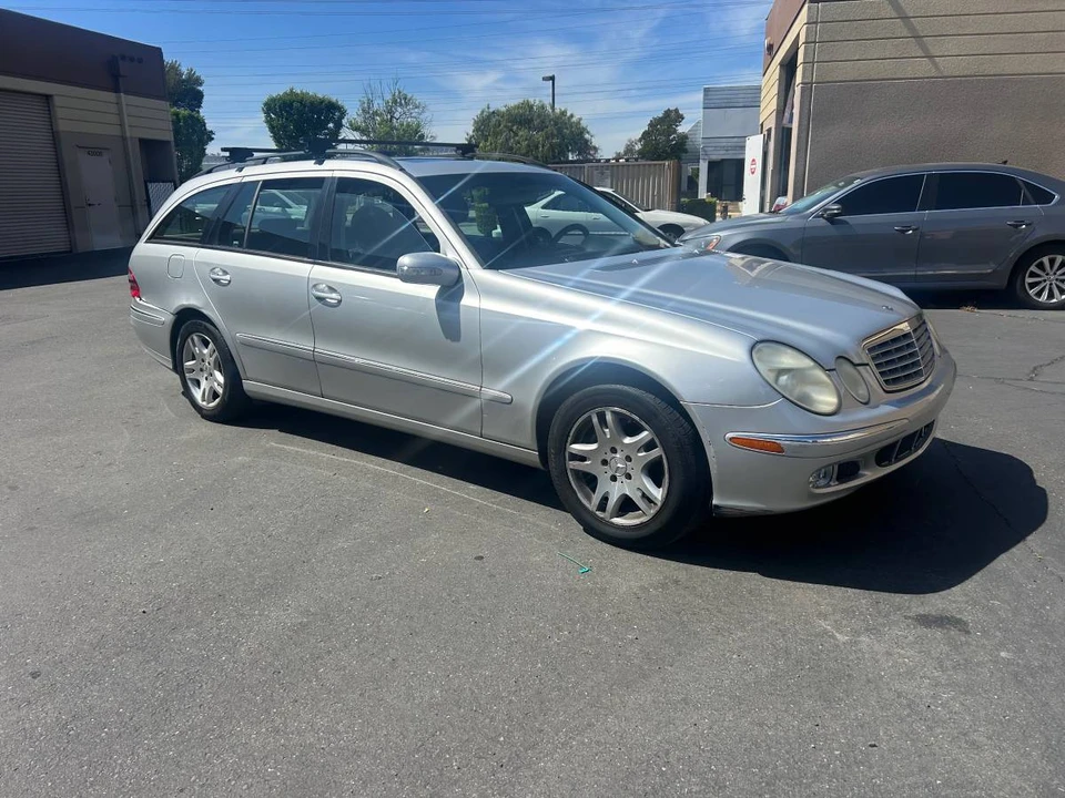 2004 Mercedes-Benz W211 E-Class - Image 3 of 8