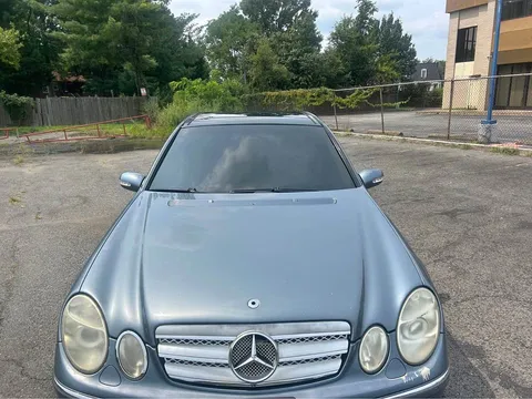 2004 Mercedes-Benz E500