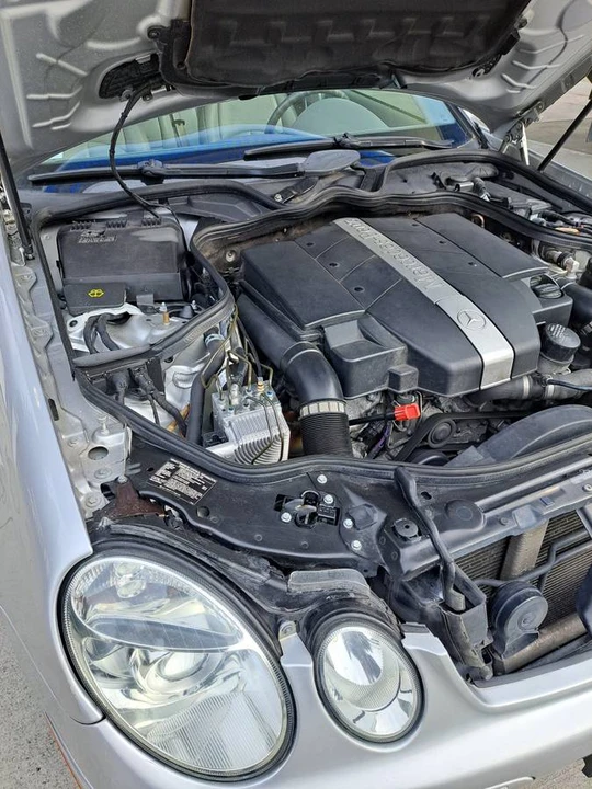 2004 Mercedes-Benz W211 E-Class - Image 9 of 11