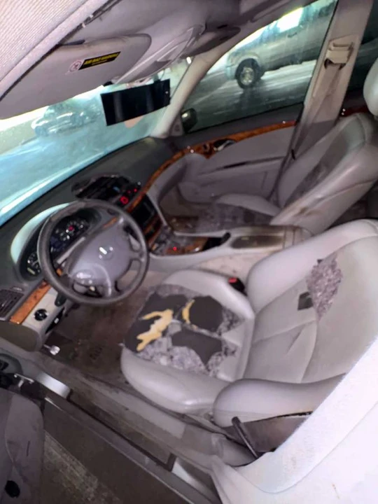 2004 Mercedes-Benz W211 E-Class - Image 9 of 9