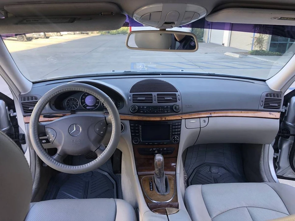 2004 Mercedes-Benz W211 E-Class - Image 11 of 18