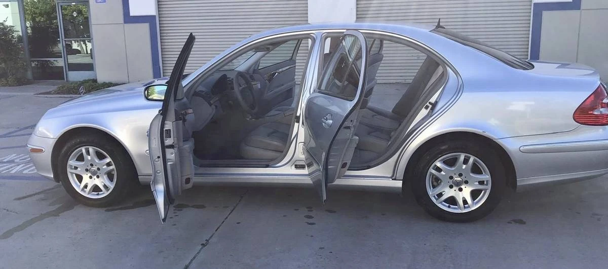 2004 Mercedes-Benz W211 E-Class - Image 12 of 18