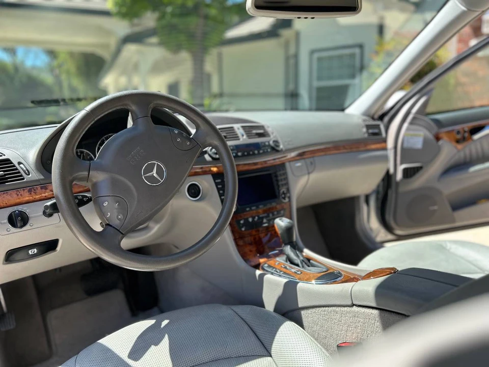 2004 Mercedes-Benz W211 E-Class - Image 12 of 19