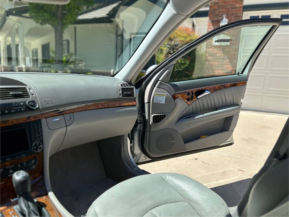 2004 Mercedes-Benz W211 E-Class - Image 15 of 19
