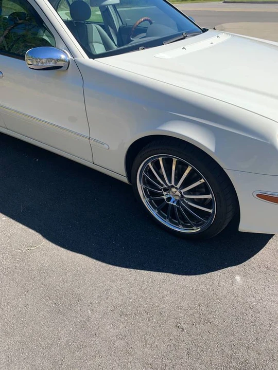 2004 Mercedes-Benz W211 E-Class - Image 3 of 16