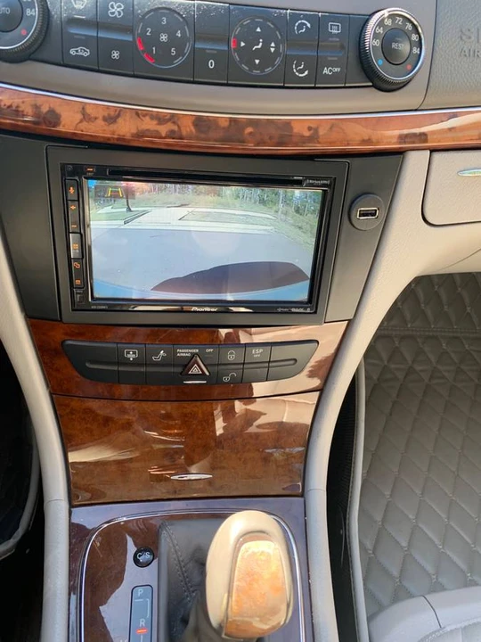 2004 Mercedes-Benz W211 E-Class - Image 14 of 16