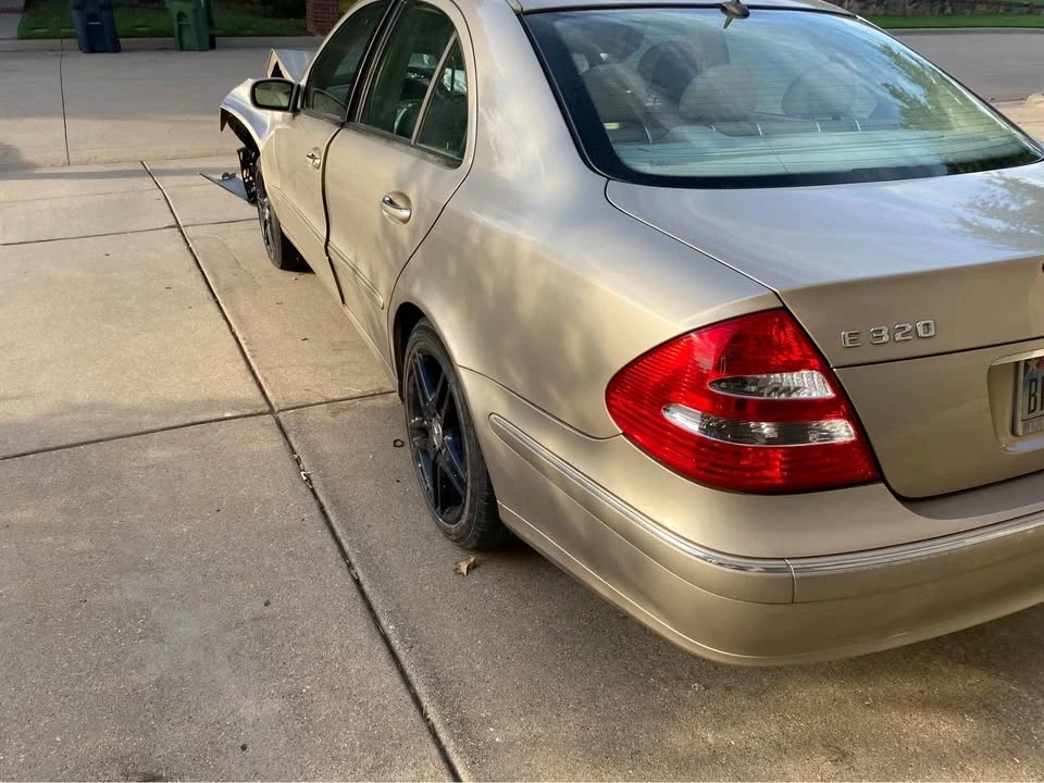 2004 Mercedes-Benz W211 E-Class - Image 3 of 4