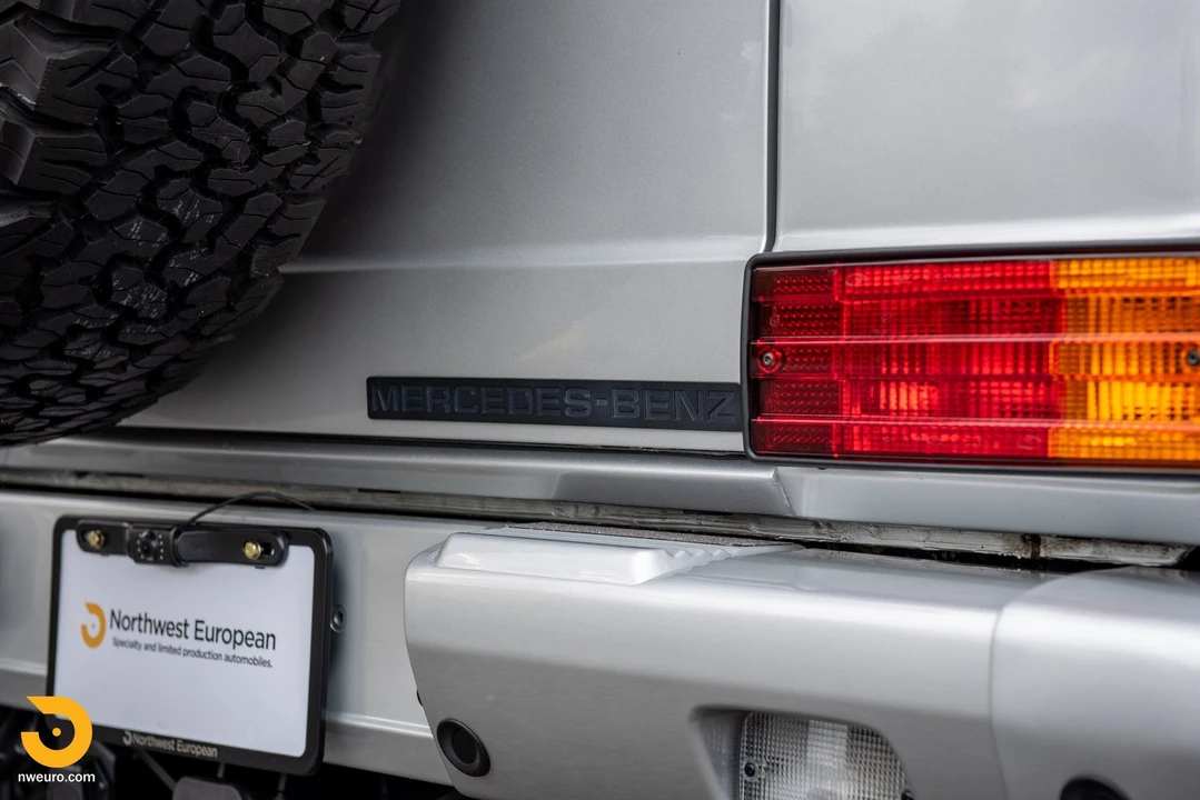 2004 Mercedes-Benz W463 G-Class - Image 13 of 19