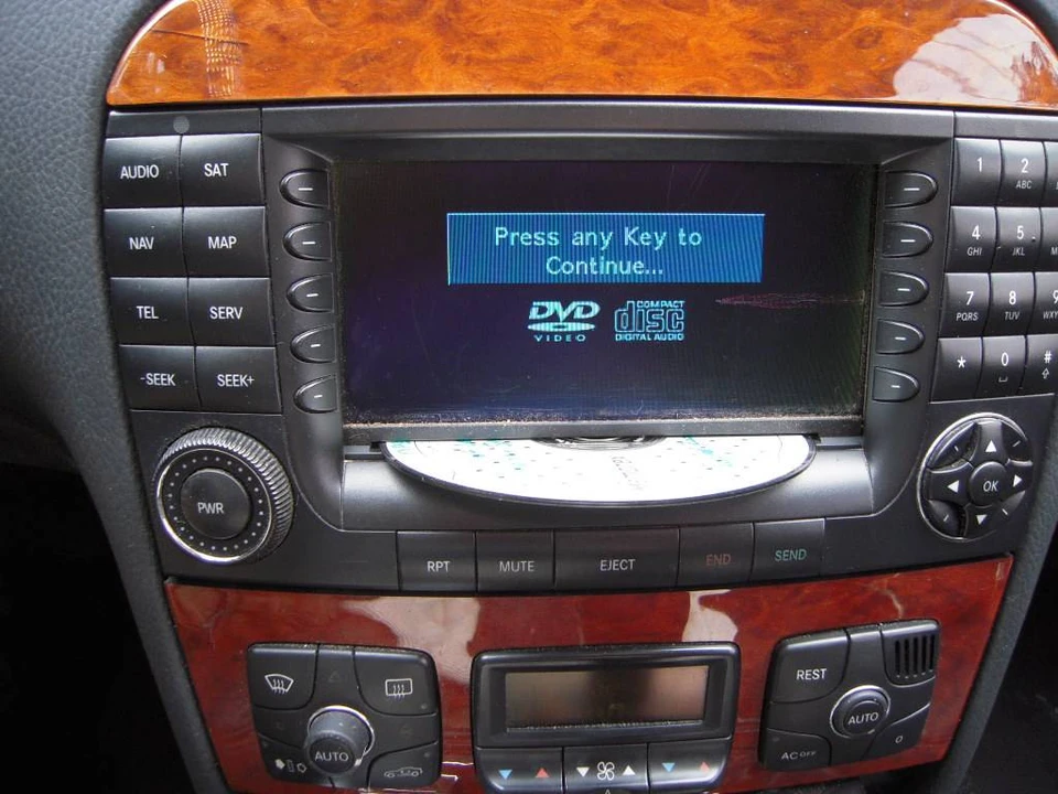 2004 Mercedes-Benz W220 S-Class - Image 10 of 18