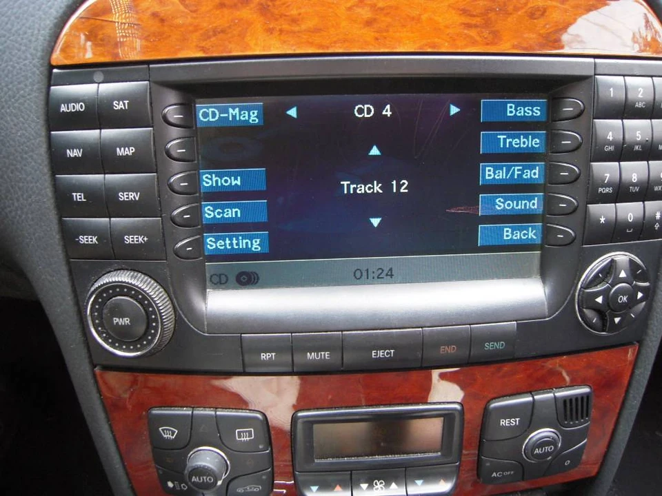 2004 Mercedes-Benz W220 S-Class - Image 11 of 18