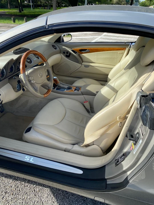 2004 Mercedes-Benz R230 SL-Class - Image 2 of 5
